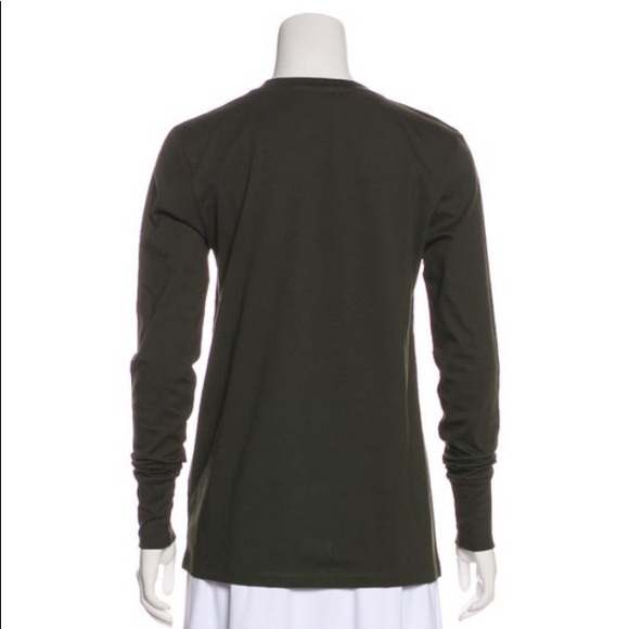 COPY - French bulldog in “C” - graphic tee by Etre Cecile presque Parisienne - Picture 2 of 16